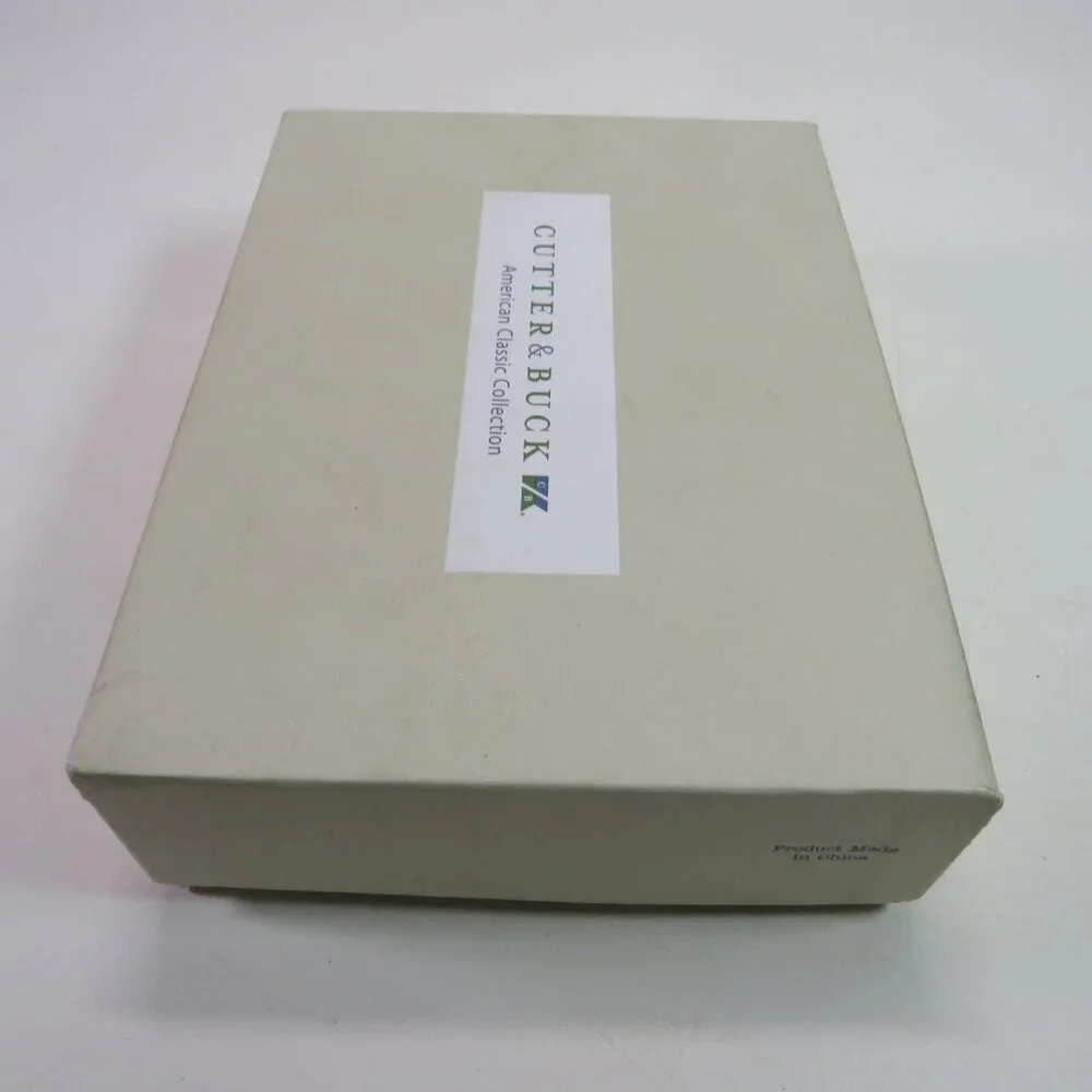 Cutter and Buck Genuine Leather Travel Wallet w Large Pocket & Notepad w Box